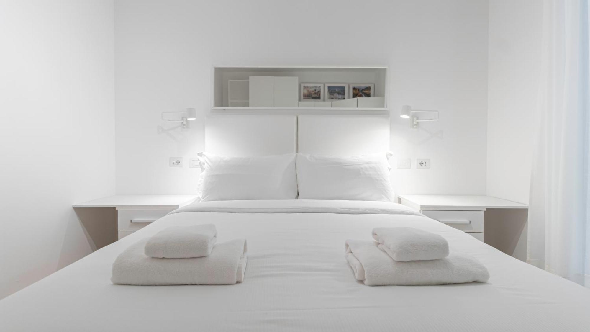 Italianway - Compagnoni 12 - Suite Mirabel Мілан Екстер'єр фото